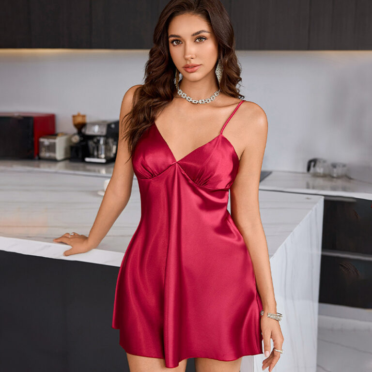 Robe de nuit courte pour femme